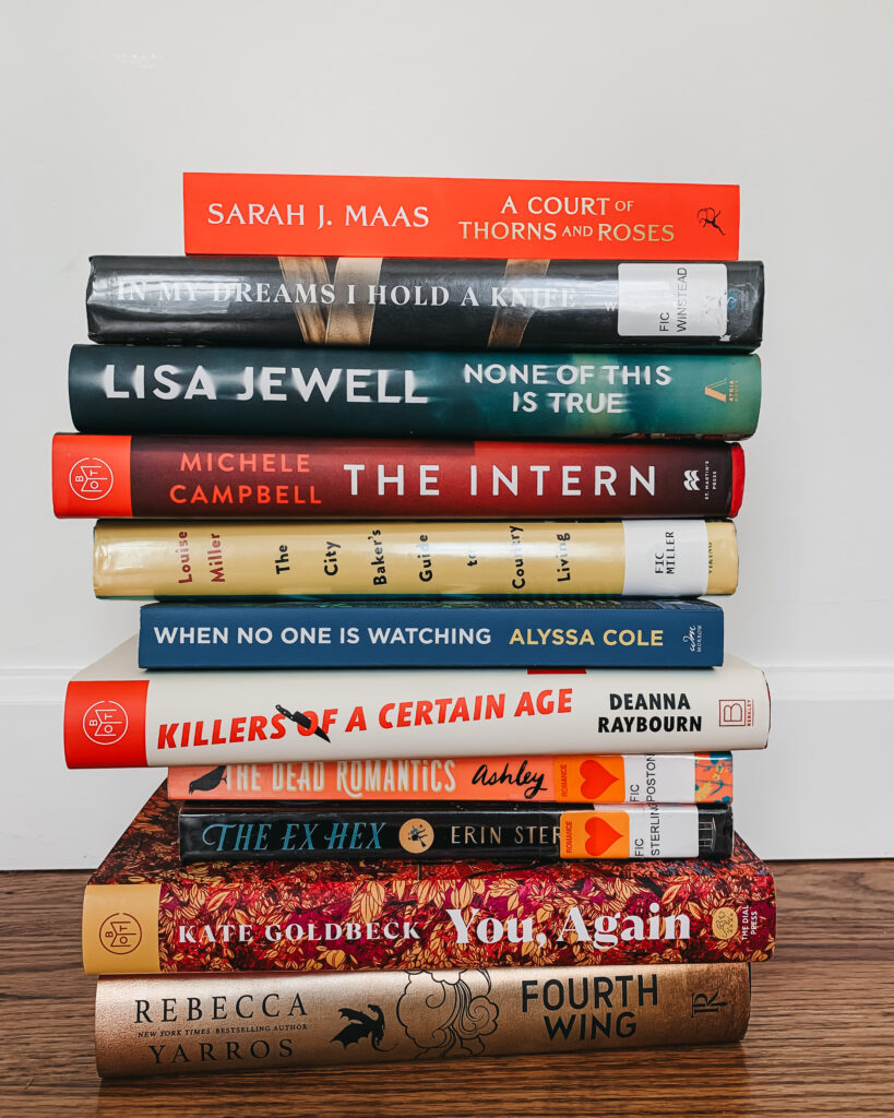 25 Books to Read This Fall, stack of books